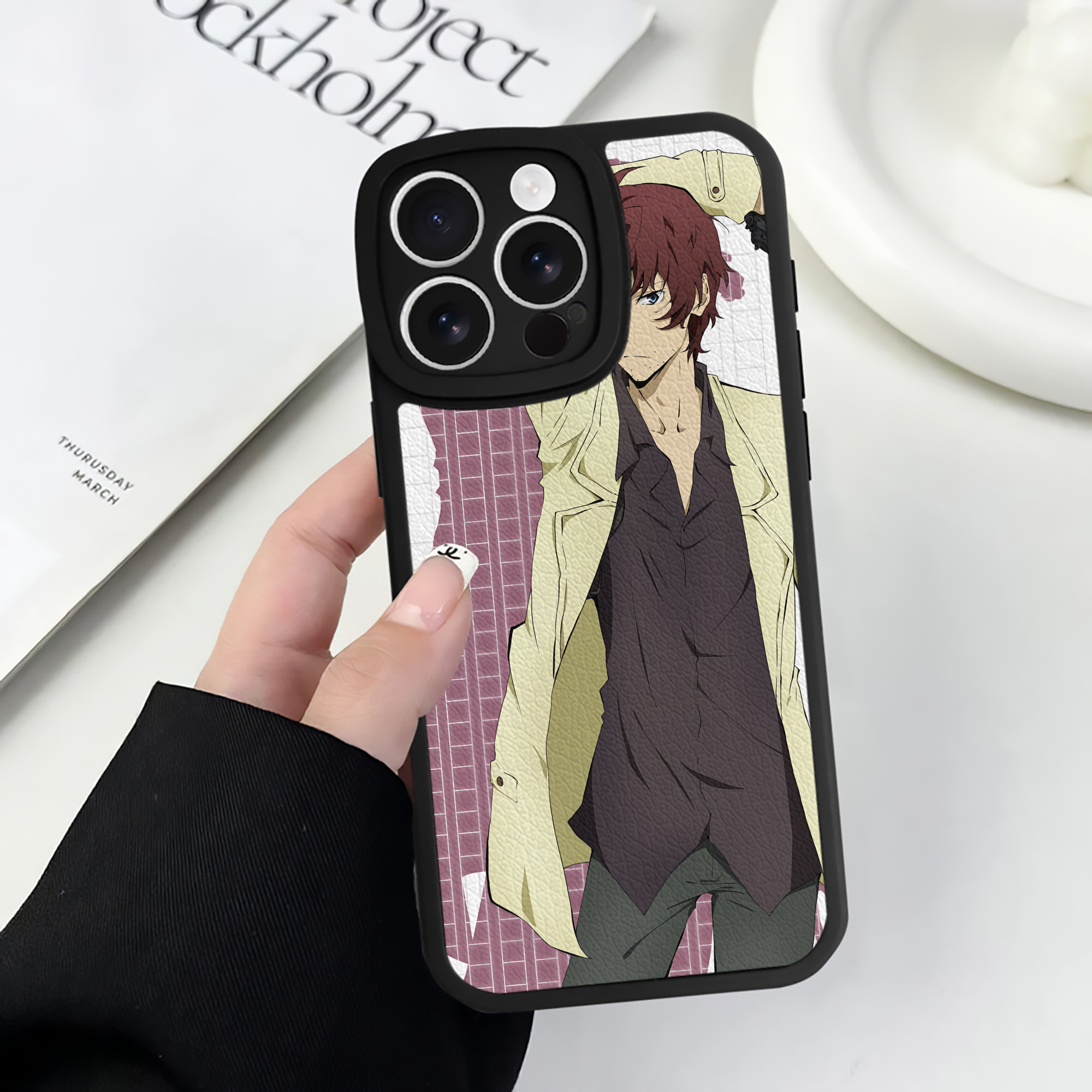 （画像用） 文豪ストレイドッグス Bungo Stray Dogs 【iPhone 16シリーズ対応】シリコンスマホケース（レザー調） 材質：シリコン